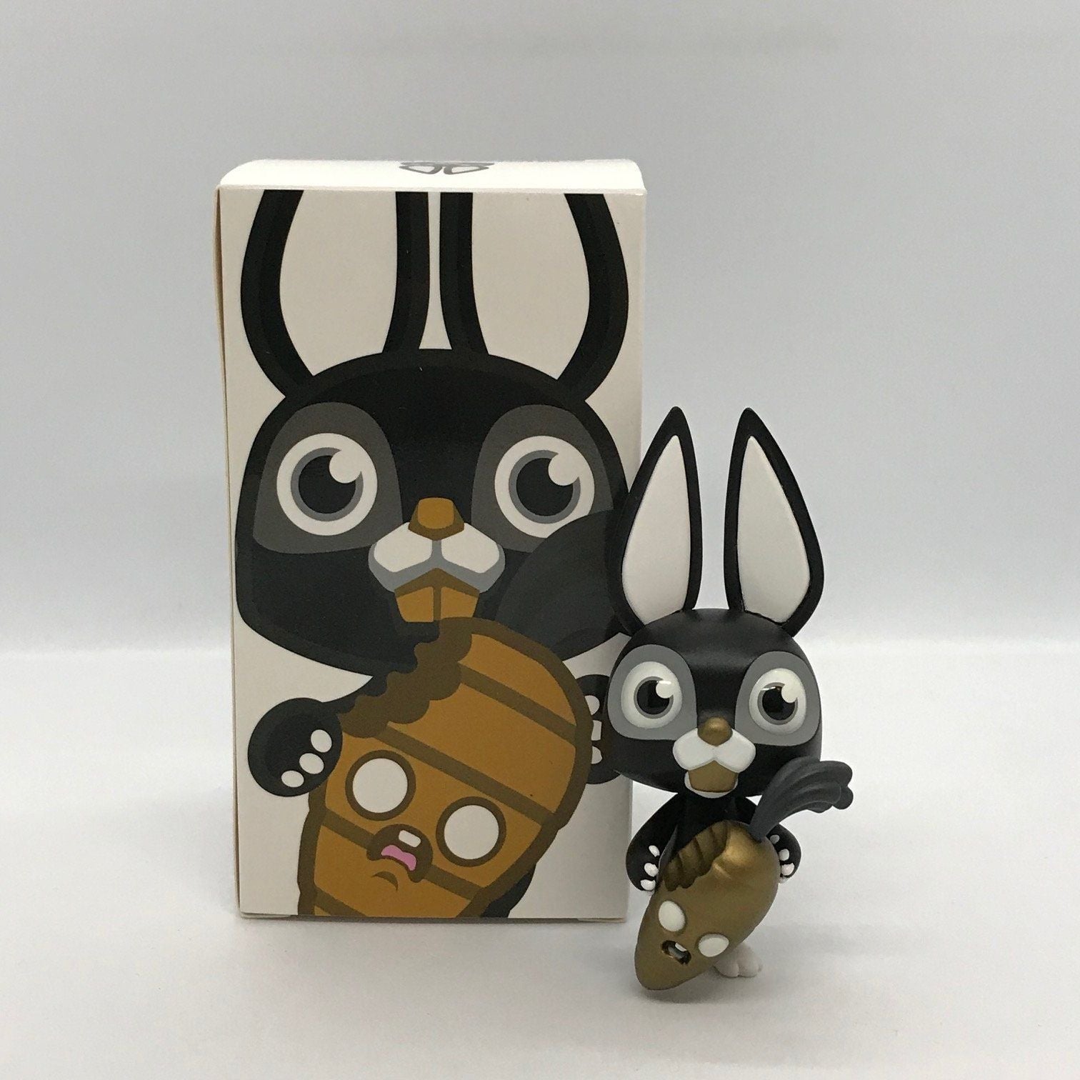 Coarse X Playhouse Nibble & Root Siam Blackout Edition 4-inch figure available now ! ! !