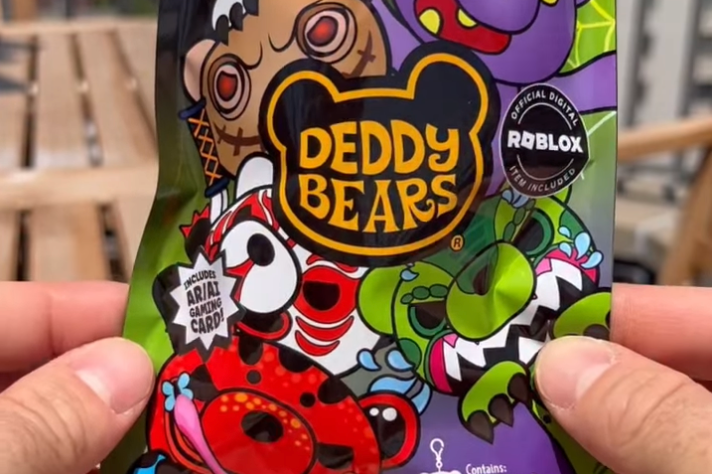 Deddy Bears Series 5 Unboxing & Gveaway on IG
