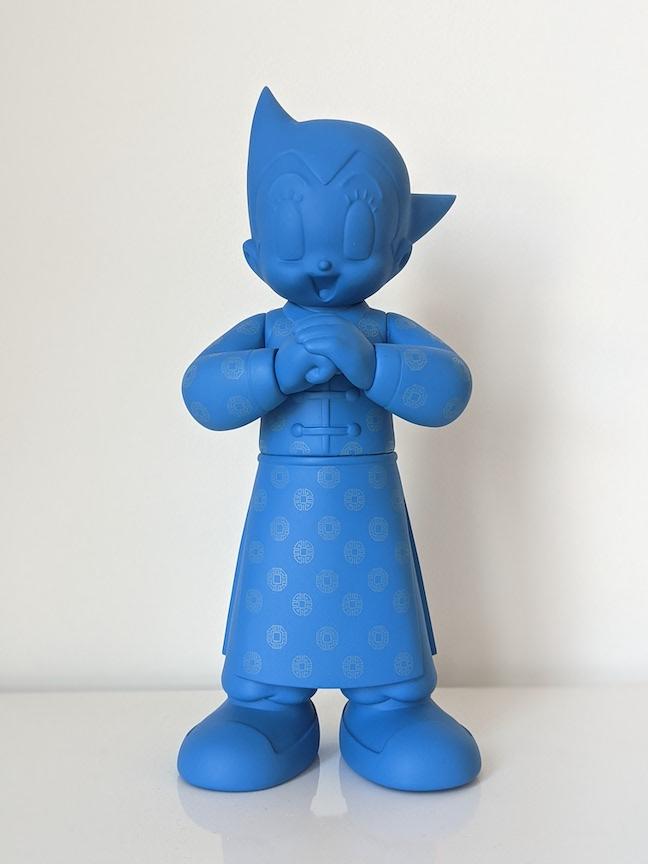 Astro Boy Tradition Blue 10-inch vinyl figure by ToyQube Available Now ! ! ! - Tenacious Toys®