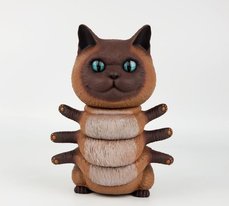 Casey Weldon Tenacious Exclusive Kittypillar Siamese 8-inch vinyl collectible by 3A On Sale Now - Tenacious Toys®