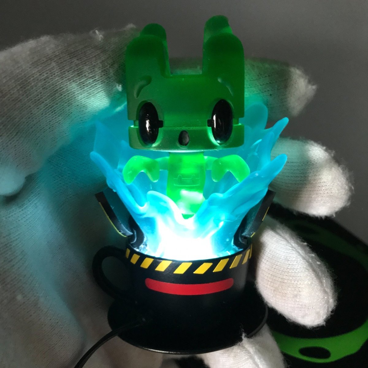 Ghostea Mini-Tea by Lunartik x @caitlinsculpts - Tenacious Toys®