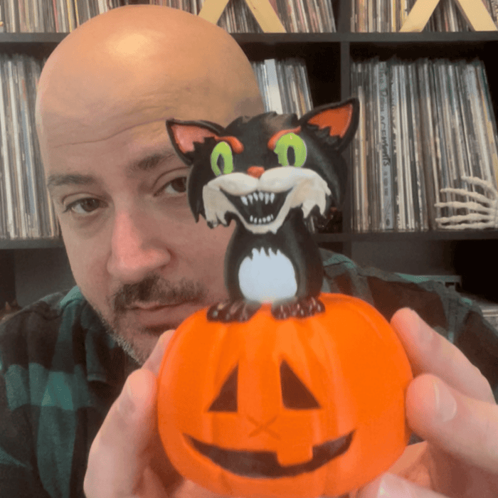 Halloween Cat vinyl toy by BleedingEdges - Tenacious Toys®