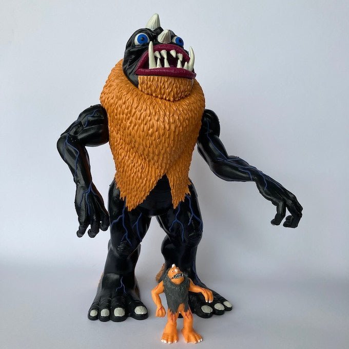 Skuzbeast vinyl monster by Trash Bag Bunch XL - Tenacious Toys®