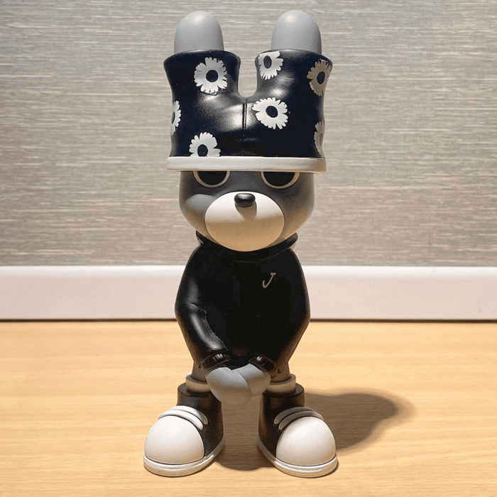 Under Bunny - Black Edition 15 cm resin figure by A BATHING TOY Available Now - Tenacious Toys®