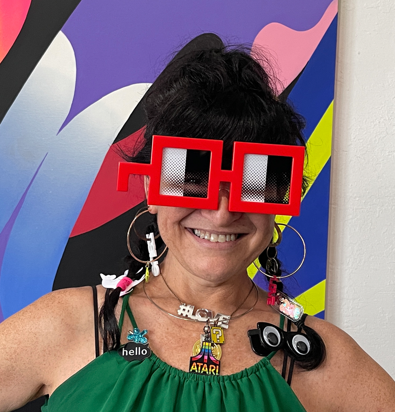 Bigshot Noggles in Classic Red Nouns Bigshot Toyshop