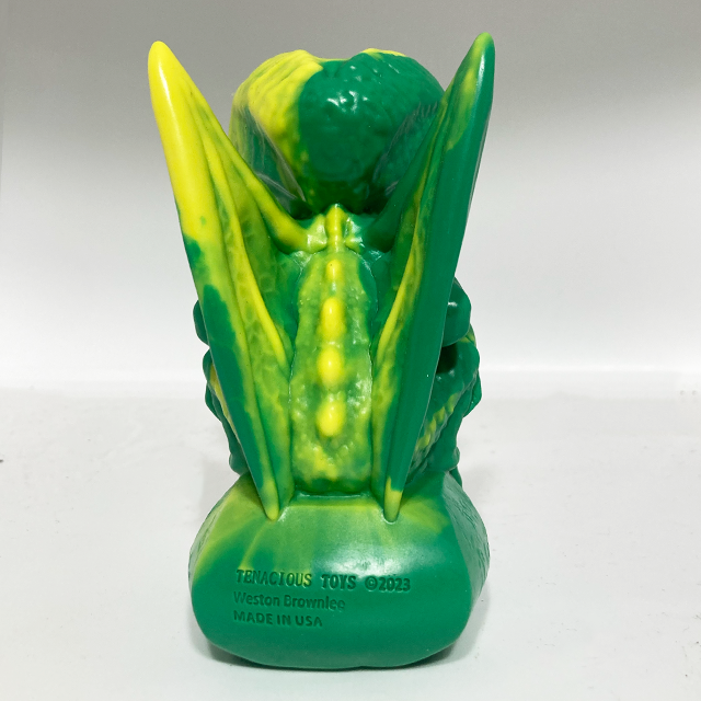 Cryptozoo-Fubi Cthulhu Star Spawn Swirl Edition Vinyl Art Toy Tenacious Toys