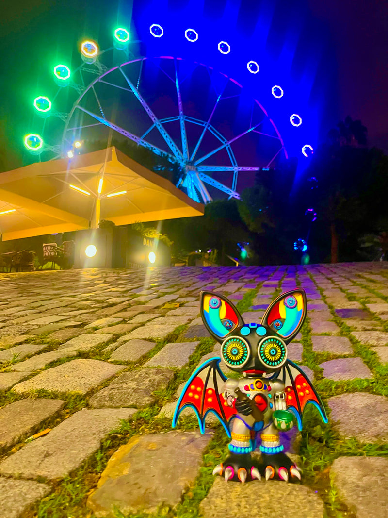 KaleidoBat Vinyl Art Toy Mindsponge Toy