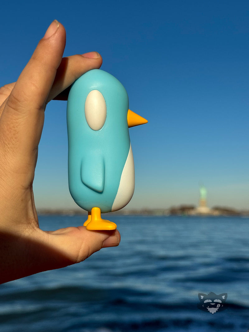 Old Friend - Blue Skies Edition by Chris RWK Designer Toys Strangecat Toys