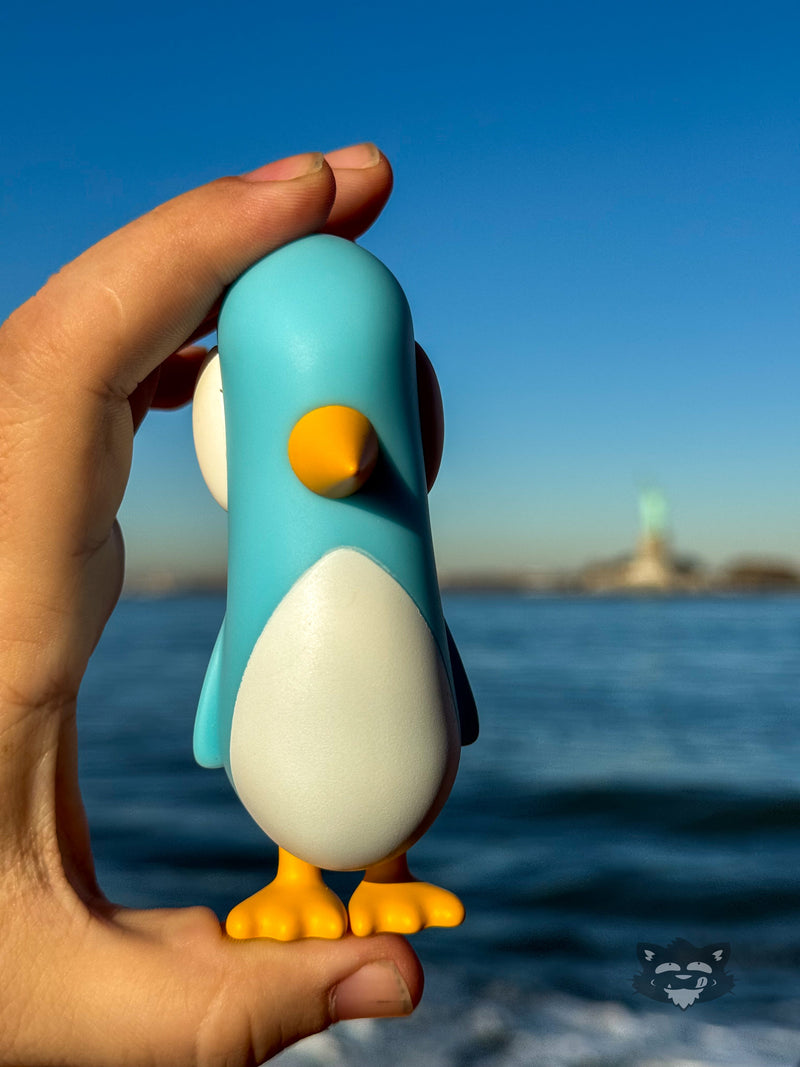 Old Friend - Blue Skies Edition by Chris RWK Designer Toys Strangecat Toys