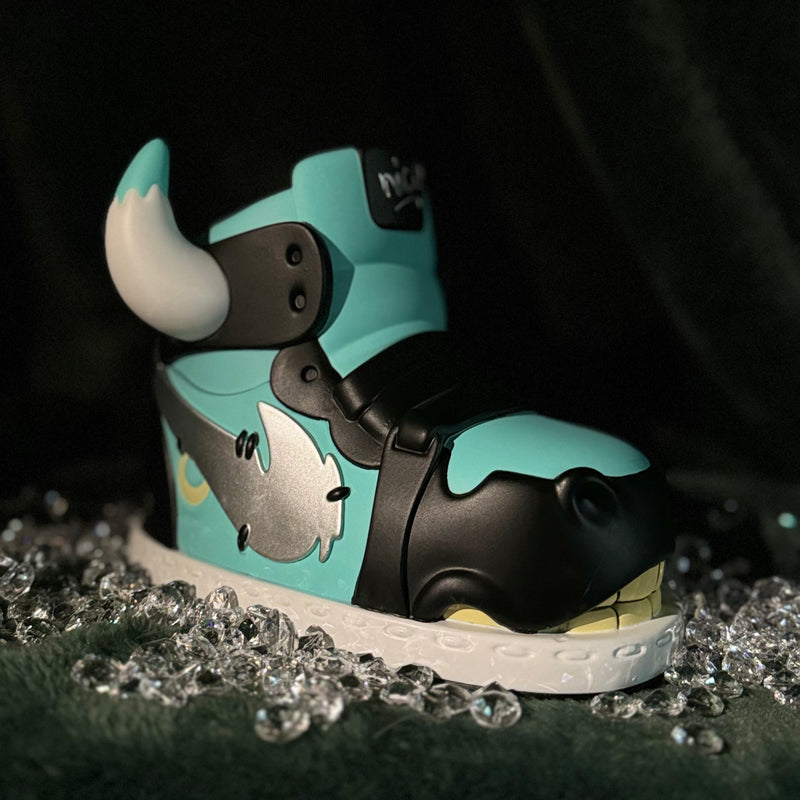 Nice! Shoes Diamond Dunk Edition Vinyl Art Toy Patrick Goodwin