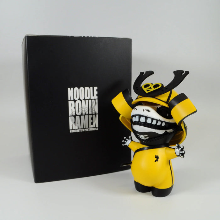 Noodle Ronin Ramen Game of Broth Vinyl Art Toy 2PETALROSE