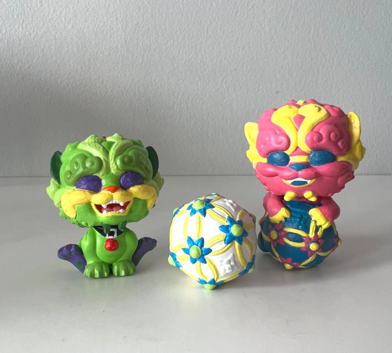 Crayoncrumbss custom Shi-Shi set Custom Bigshot Toyworks