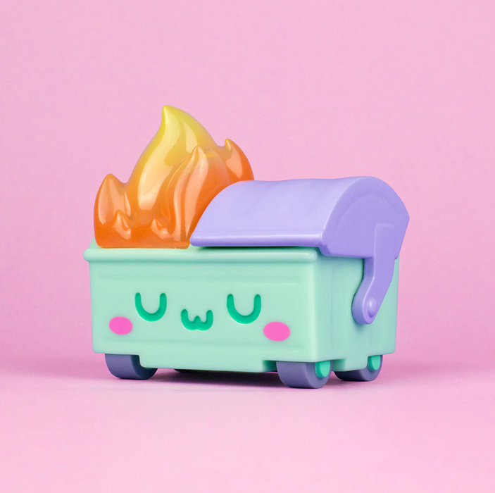 Dumpster Fire Vinyl Figure UwU Edition Vinyl Art Toy 100soft