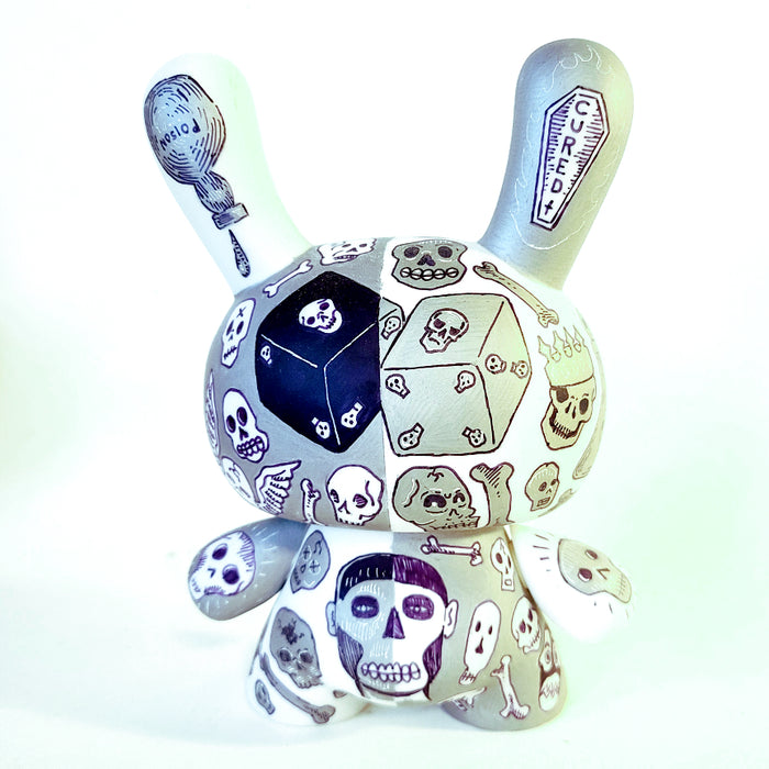 Silver Skulls Custom Dunny by Eric Mckinley Custom Eric Mckinley