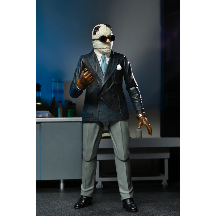 Universal Monsters - Ultimate Invisible Man - 7″ Action Figure Action Figure Bobbletopia