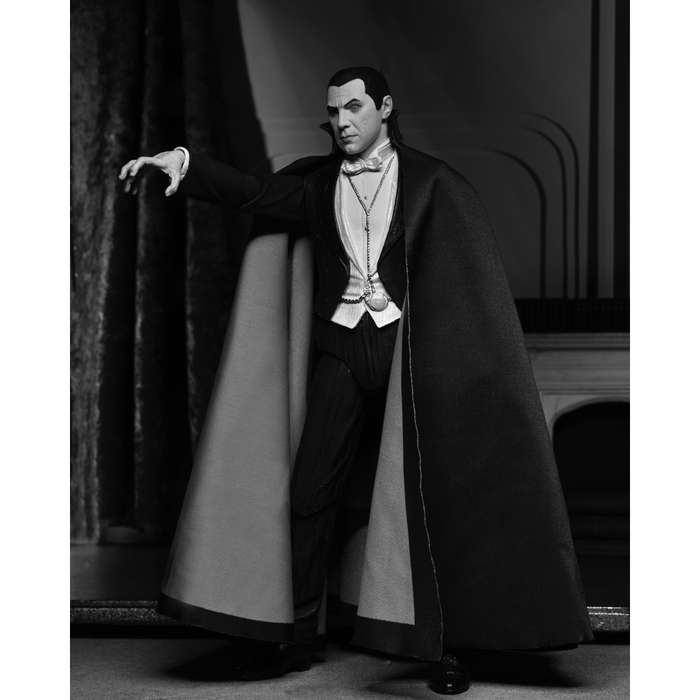 Universal Monsters - Ultimate Count Dracula (Carfax Abbey) - 7” Action Figure Action Figure Bobbletopia