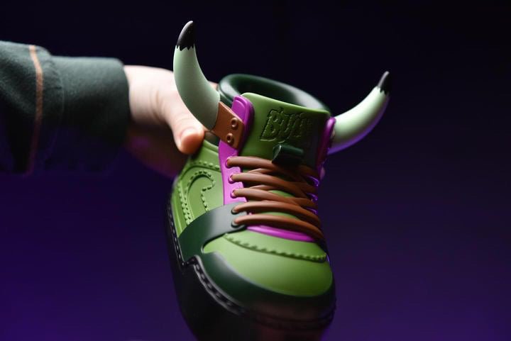 Bull Airs Hulk Edition Vinyl Art Toy Bull Airs