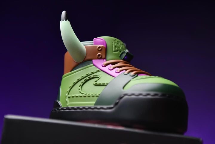Bull Airs Hulk Edition Vinyl Art Toy Bull Airs