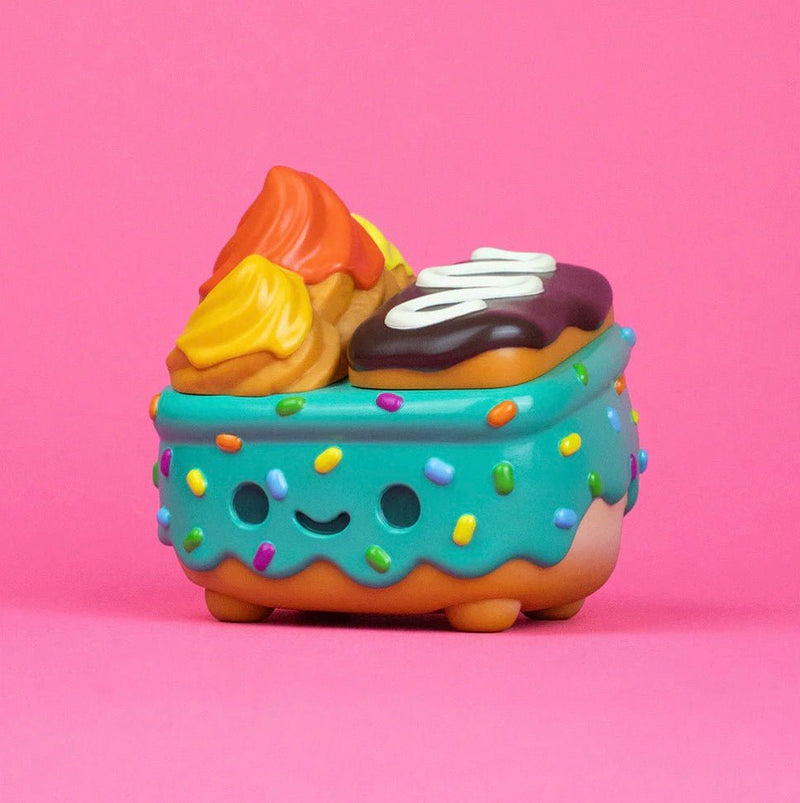 Dumpster Fire Donut Green Vinyl Figure Vinyl Art Toy 100soft