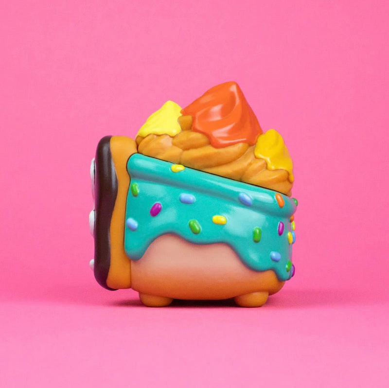 Dumpster Fire Donut Green Vinyl Figure Vinyl Art Toy 100soft