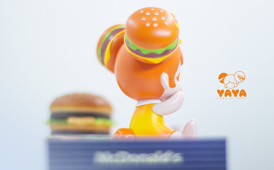 IN STOCK: [MOE DOUBLE STUDIO] LE99 Yaya-Burger-Orange Resin Ralphie's Funhouse