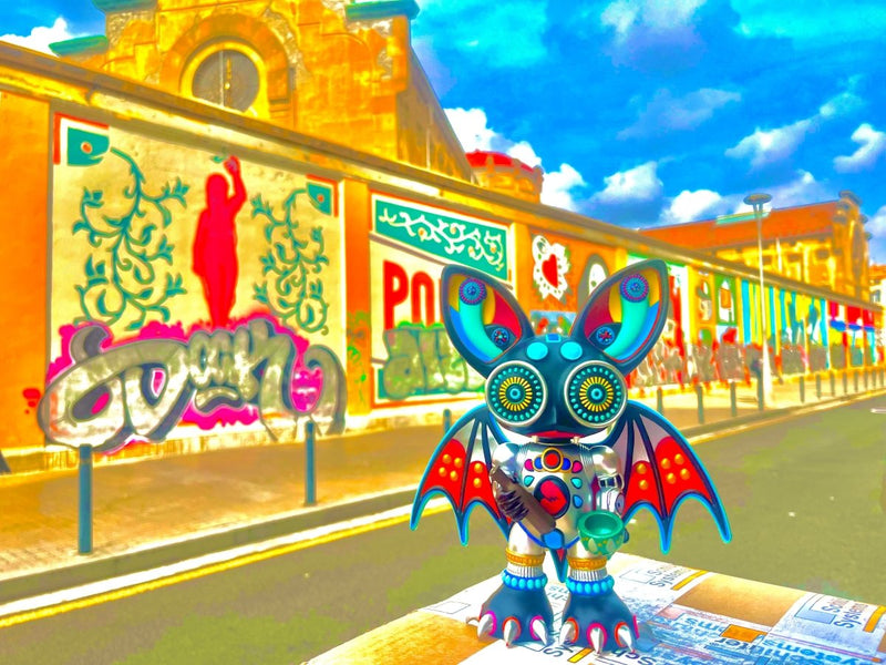 KaleidoBat Vinyl Art Toy Mindsponge Toy