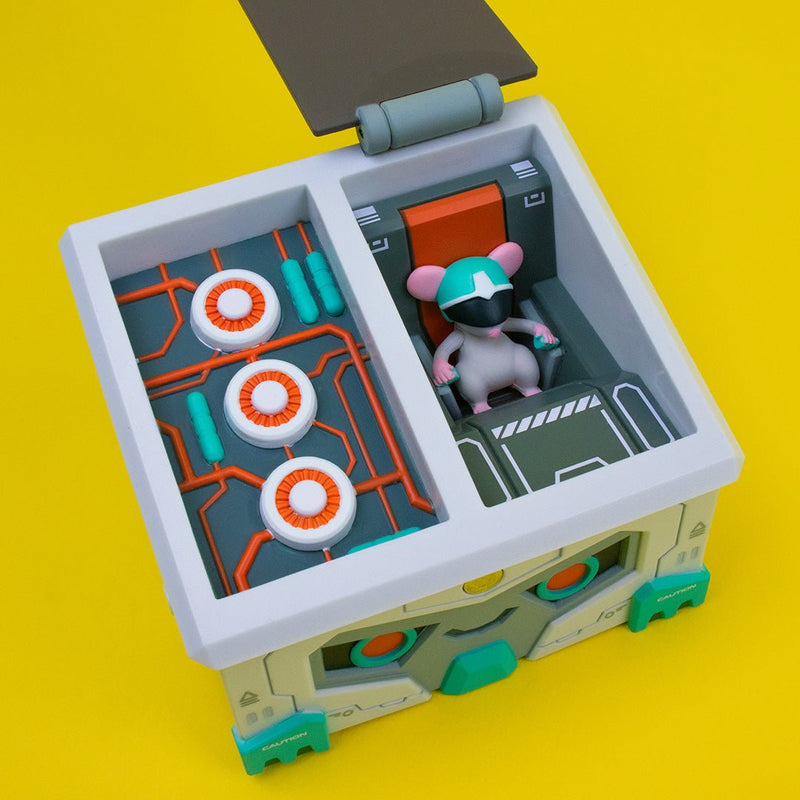 Mecha Dumpster Fire DF-79 figure Vinyl Art Toy 100soft