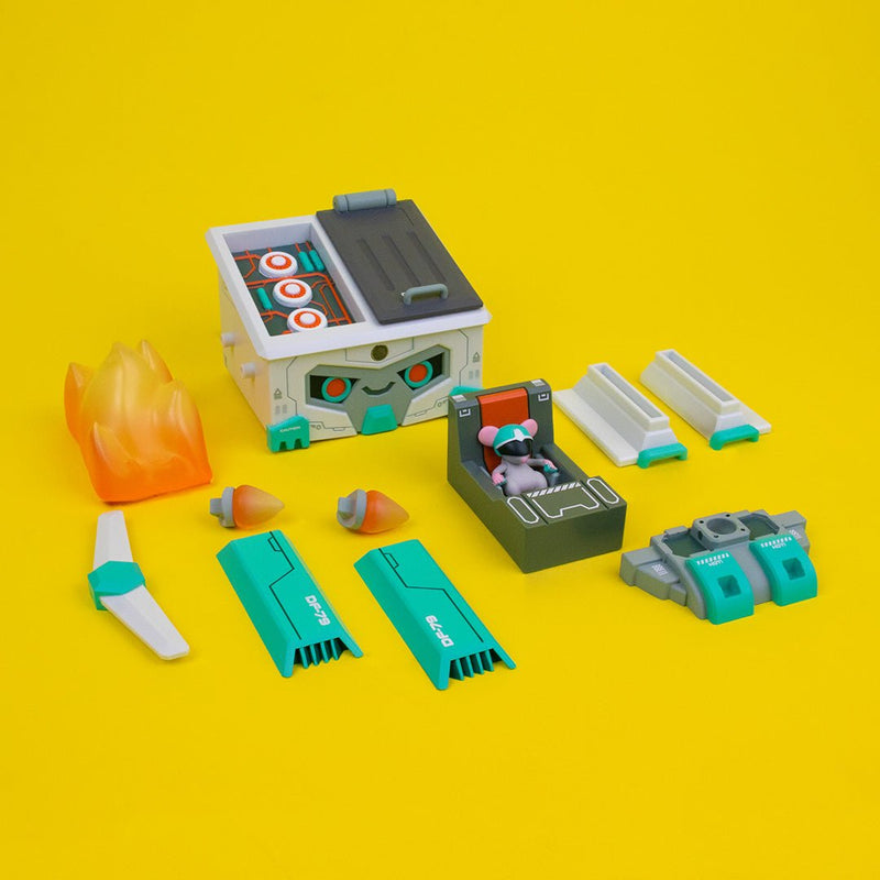 Mecha Dumpster Fire DF-79 figure Vinyl Art Toy 100soft