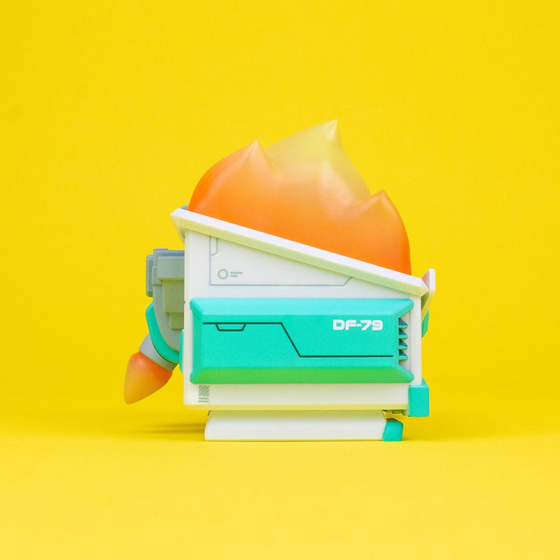 Mecha Dumpster Fire DF-79 figure Vinyl Art Toy 100soft