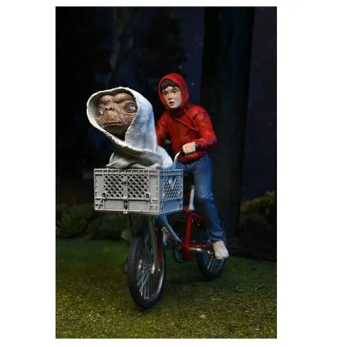 NECA E.T. 40Th Anniversary Deluxe 7-Inch Scale Action Figure - Select Figure(s) Action & Toy Figures ToyShnip
