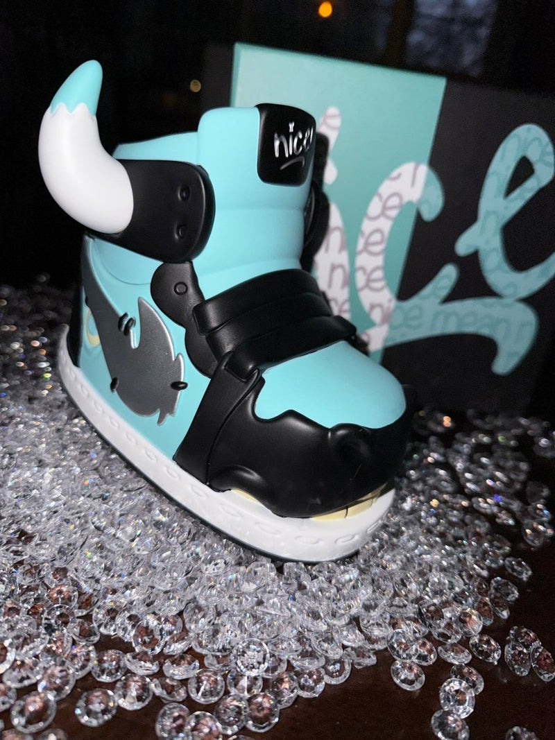 Nice! Shoes Diamond Dunk Edition Vinyl Art Toy Patrick Goodwin