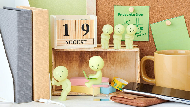 SMISKI @ Work Series GID blind box mini figure Blind Box Dreams