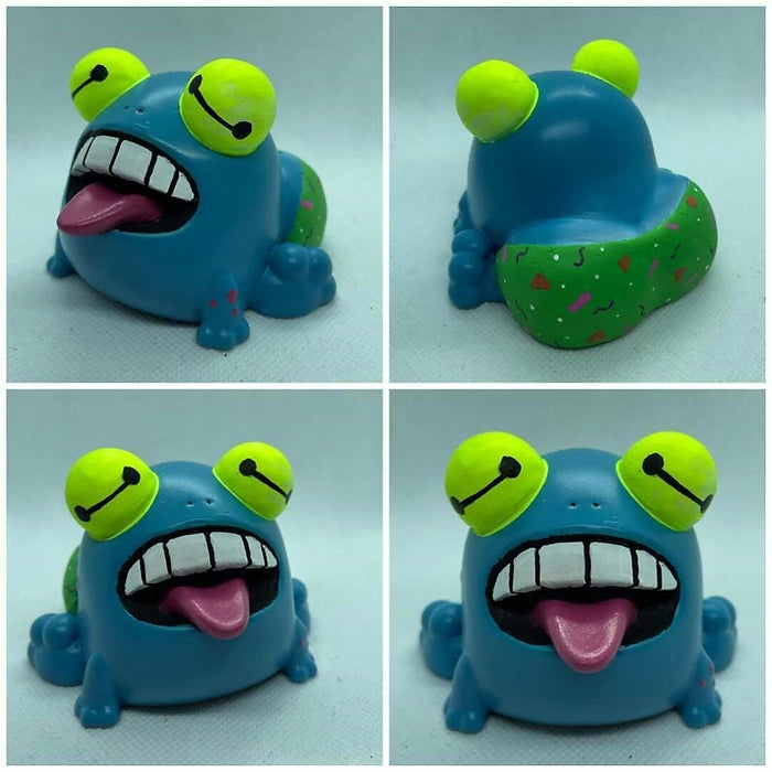 SUNS OUT BUNS OUT Custom 1 of 1 Ributt Vinyl Figure: "Toadally Here to Party" by Bearly Available Action & Toy Figures Ralphie's Funhouse