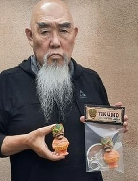 Tikumo 7th Colorway Magitarius Edition Super Tiki Sumo 4.5 inch sofubi vinyl figure Sofubi Gerald Okamura